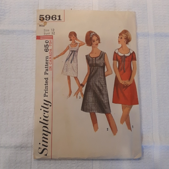 Vintage Other - Vintage 1965 Simplicity Pattern 5961 Dress